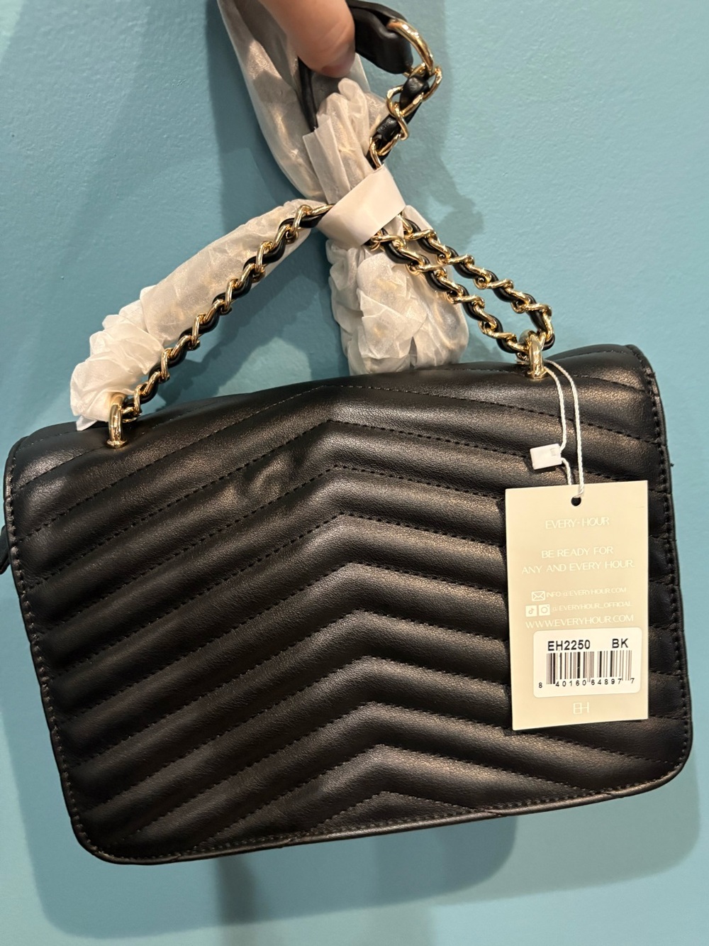 Quilted Black Shoulder Bag with Chain Strap